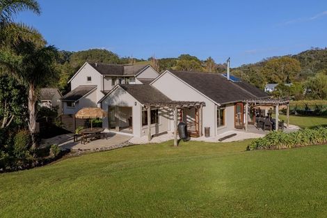 Photo of property in 995f Purangi Road, Cooks Beach, Whitianga, 3591