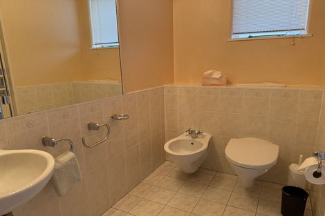 Photo of property in 64 Hamilton Avenue, Ilam, Christchurch, 8041