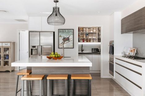 Photo of property in 14 Rota Close, Papamoa Beach, Papamoa, 3118