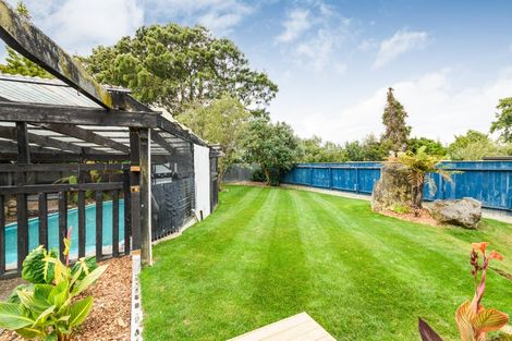 Photo of property in 34 Pinedale Parade, Milson, Palmerston North, 4414