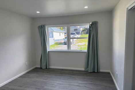 Photo of property in 11 Main Road, Wainuiomata, Lower Hutt, 5014
