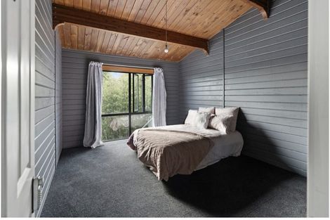 Photo of property in 12 Woodend Road, Woodend, 7610