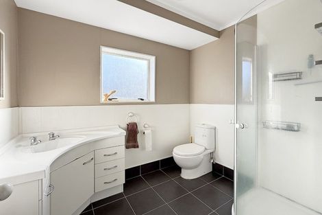 Photo of property in 79 Wairere Road, The Gardens, Auckland, 2105