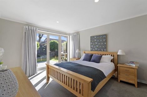 Photo of property in 11 Tainui Street, Somerfield, Christchurch, 8024