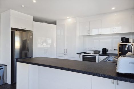 Photo of property in 13-15 Gillespie Street, Taita, Lower Hutt, 5011