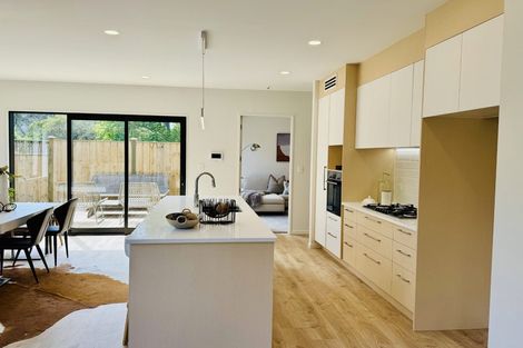 Photo of property in 72 Arran Drive, Orewa, 0931