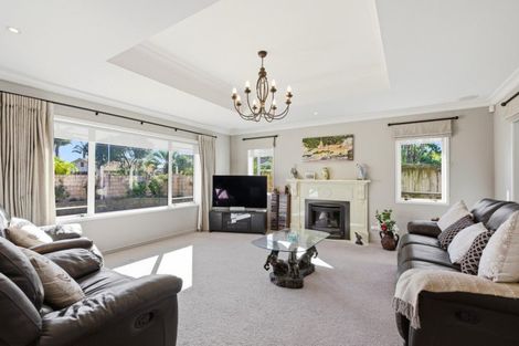 Photo of property in 29 Saint Heliers Place, Papamoa Beach, Papamoa, 3118