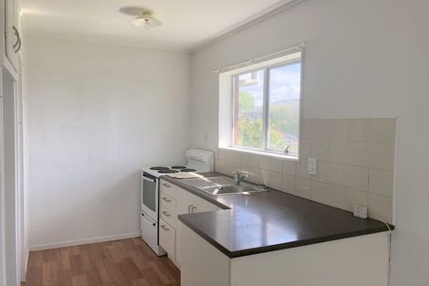 Photo of property in 112 Lynwood Road, New Lynn, Auckland, 0600