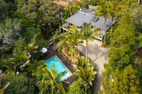 Photo of property in 20 Mcdowell Crescent, Hillcrest, Auckland, 0627