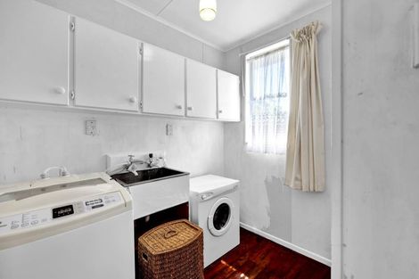 Photo of property in 14 List Street, Welbourn, New Plymouth, 4310