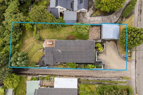 Photo of property in 55 Kahu Road, Paremata, Porirua, 5024