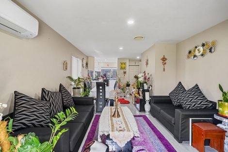Photo of property in 85 Malaspina Place, Papatoetoe, Auckland, 2025