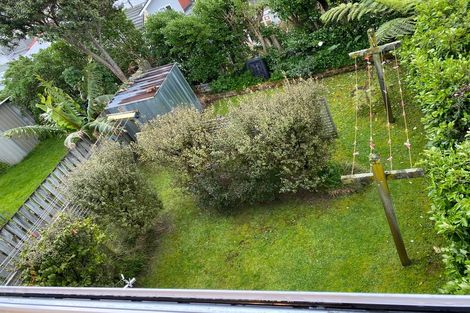 Photo of property in 20 Scarborough Terrace, Mount Victoria, Wellington, 6011