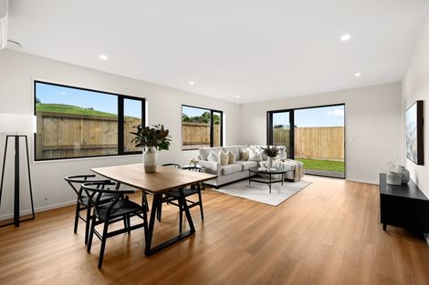 Photo of property in 53 Overton Street, Rototuna North, 3210