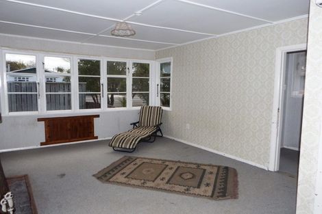 Photo of property in 2 Lambert Street, Marton, 4710