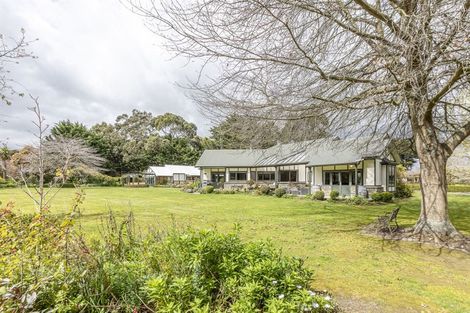 Photo of property in 44 Innerwell Lane, Ashhurst, Palmerston North, 4470