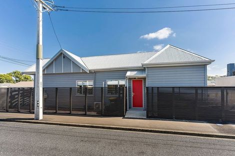 Photo of property in 43 Bradshaw Street, South Dunedin, Dunedin, 9012