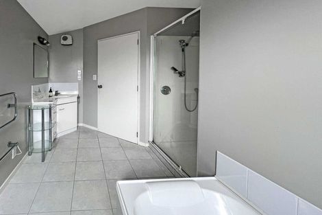 Photo of property in 44 Browning Street, Sydenham, Christchurch, 8023