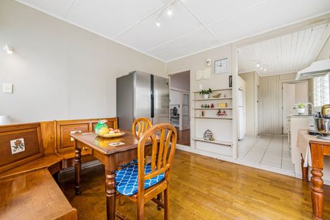 Photo of property in 27 Harley Road, Takapuna, Auckland, 0622