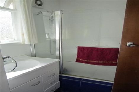 Photo of property in 1/6a Kallu Crescent, Mount Roskill, Auckland, 1041