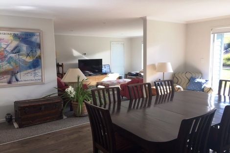 Photo of property in 3 Laly Haddon Place, Matakana, Warkworth, 0985