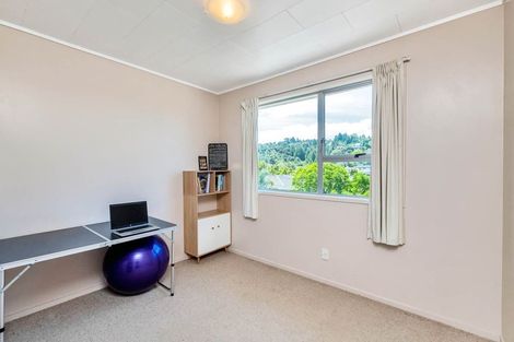 Photo of property in 50 Awaruku Road, Torbay, Auckland, 0630