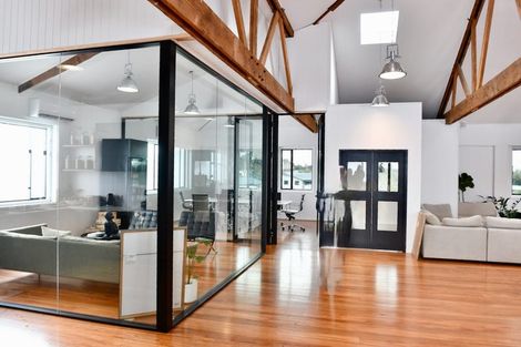 Photo of property in 16 Taylors Road, Mangatainoka, Woodville, 4999