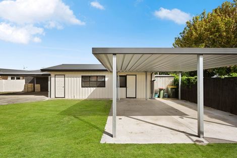 Photo of property in 42 English Street, St Andrews, Hamilton, 3200