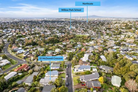 Photo of property in 32 Mcdowell Crescent, Hillcrest, Auckland, 0627