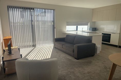 Photo of property in 14b Andrew Road, Howick, Auckland, 2010