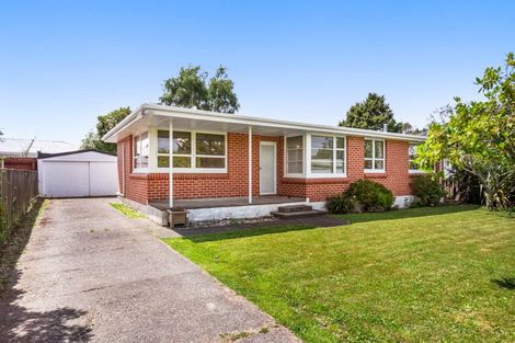 Photo of property in 28 Henry Street, Ebdentown, Upper Hutt, 5018