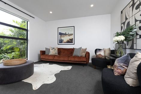 Photo of property in 8 Orite Drive, Welbourn, New Plymouth, 4310