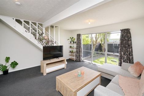 Photo of property in 3/14a Frederick Street, Waltham, Christchurch, 8011