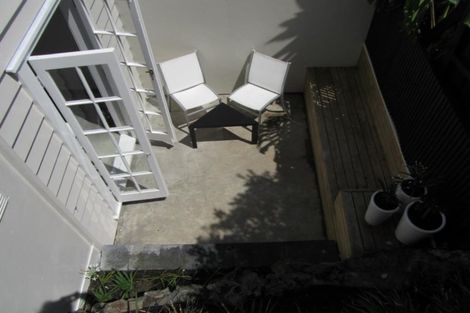 Photo of property in 17b Warwick Street, Morningside, Auckland, 1022