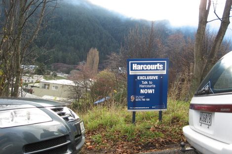 Photo of property in 4 Malaghan Street, Queenstown, 9300