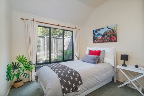 Photo of property in 28 Hahei Beach Road, Hahei, Whitianga, 3591