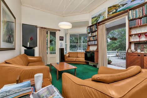 Photo of property in 25 Princes Street, Northcote Point, Auckland, 0627