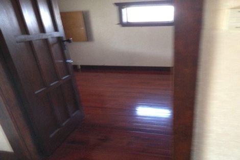 Photo of property in 1072 Great North Road, Point Chevalier, Auckland, 1022