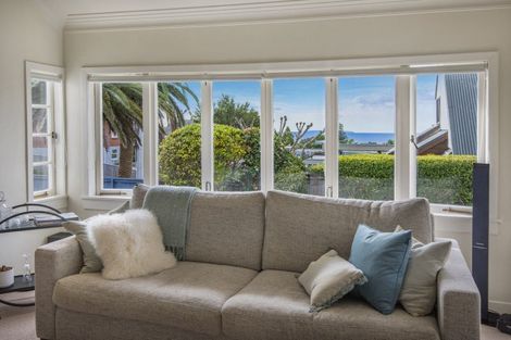 Photo of property in 1/11a Hauraki Road, Hauraki, Auckland, 0622