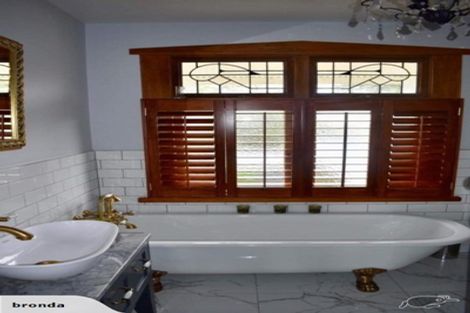 Photo of property in 65 Russell Street, Westport, 7825