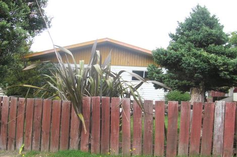 Photo of property in 57 Miromiro Road, Normandale, Lower Hutt, 5010