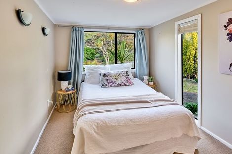 Photo of property in 83 Wellington Road, Paekakariki, 5034