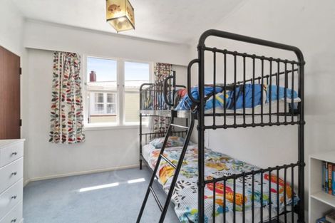 Photo of property in 11 Montmere Avenue, Te Atatu Peninsula, Auckland, 0610