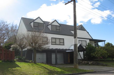 Photo of property in 56 Abbotsford Road, Waipawa, 4210