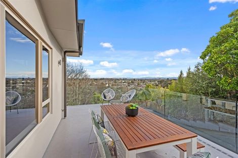 Photo of property in 22 Bengal Drive, Cashmere, Christchurch, 8022