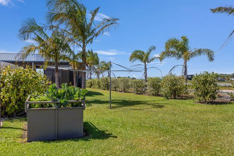 Photo of property in 8 Te Ranginui Place, Karikari Peninsula, Kaitaia, 0483