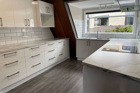 Photo of property in 57 Greenacres Street, Macandrew Bay, Dunedin, 9014