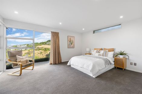 Photo of property in 4 Law Lane, Mount Pleasant, Christchurch, 8081