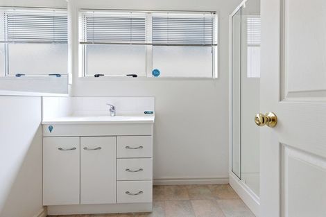 Photo of property in 31a Seaview Road, Otumoetai, Tauranga, 3110