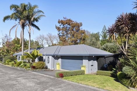 Photo of property in 26 Ranch Place, Pukekohe, 2120